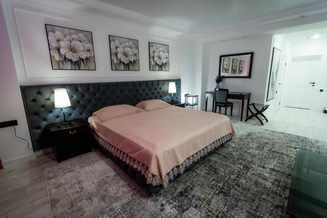 Metelitsa Hotel Karagandy Extérieur photo