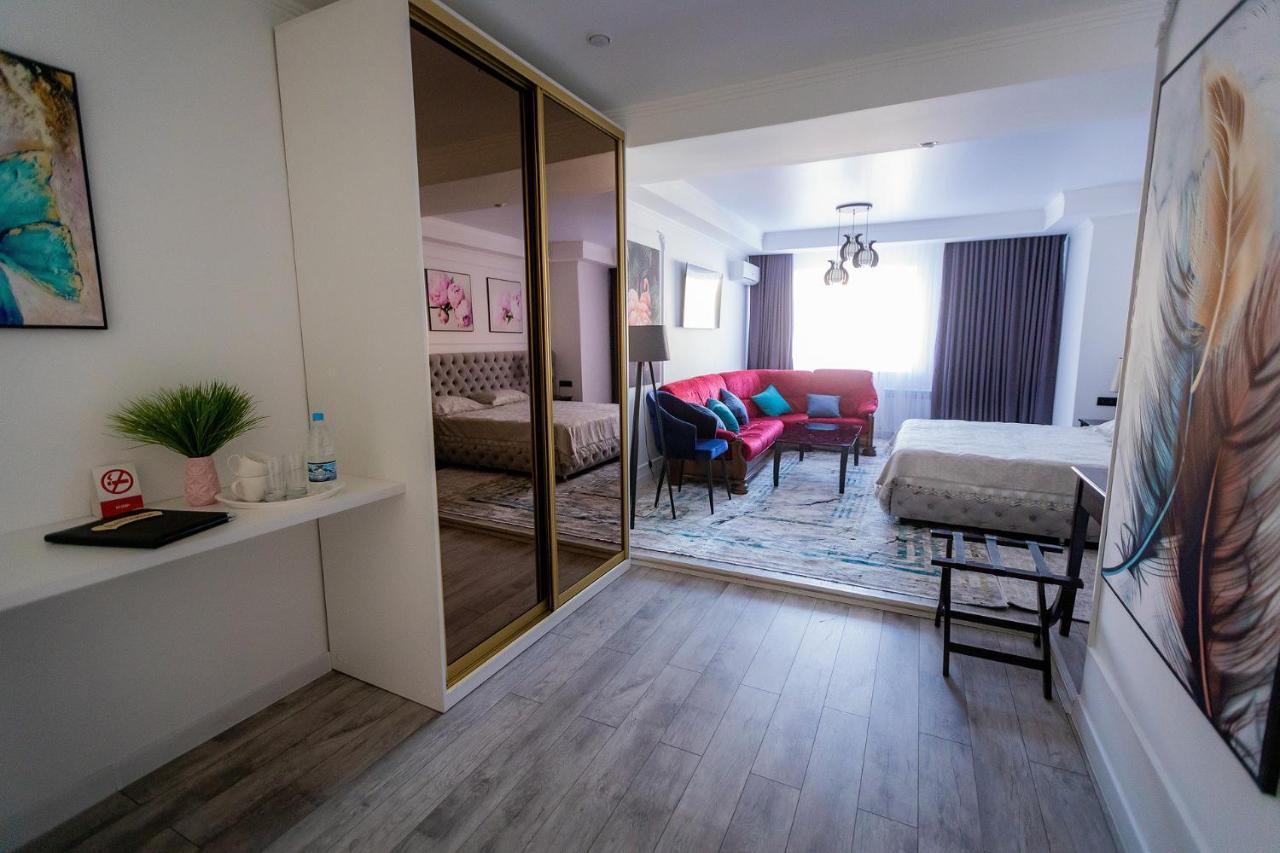 Metelitsa Hotel Karagandy Extérieur photo