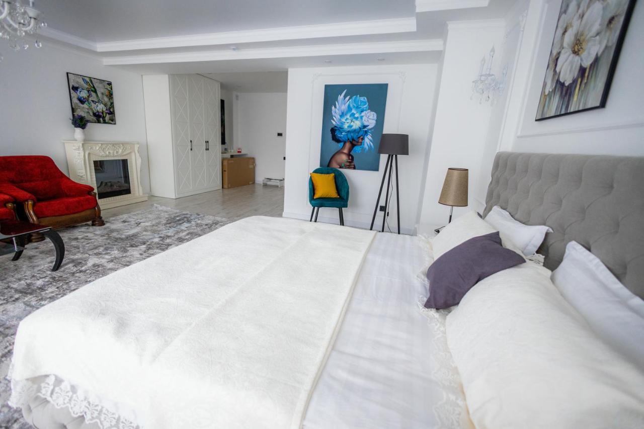 Metelitsa Hotel Karagandy Extérieur photo